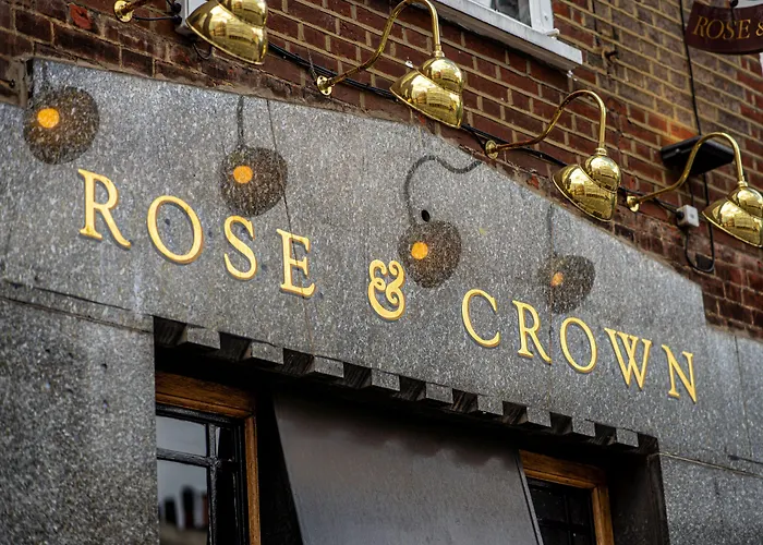 Publove @ The Rose & Crown London